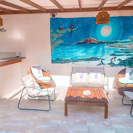 Hotel Coral Blanco With High Speed Internet Starlink And Galapagos Tour Operator Пуерто-Вільяміль Екстер'єр фото