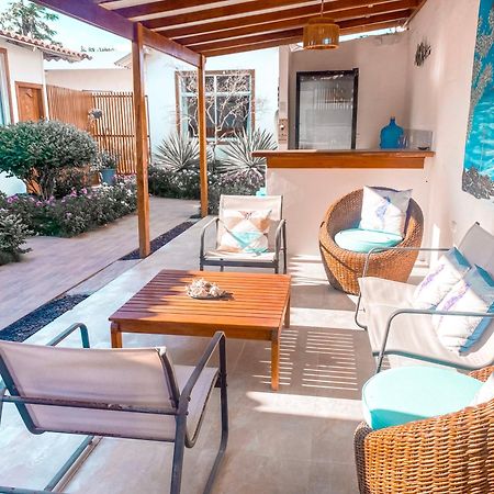 Hotel Coral Blanco With High Speed Internet Starlink And Galapagos Tour Operator Пуерто-Вільяміль Екстер'єр фото