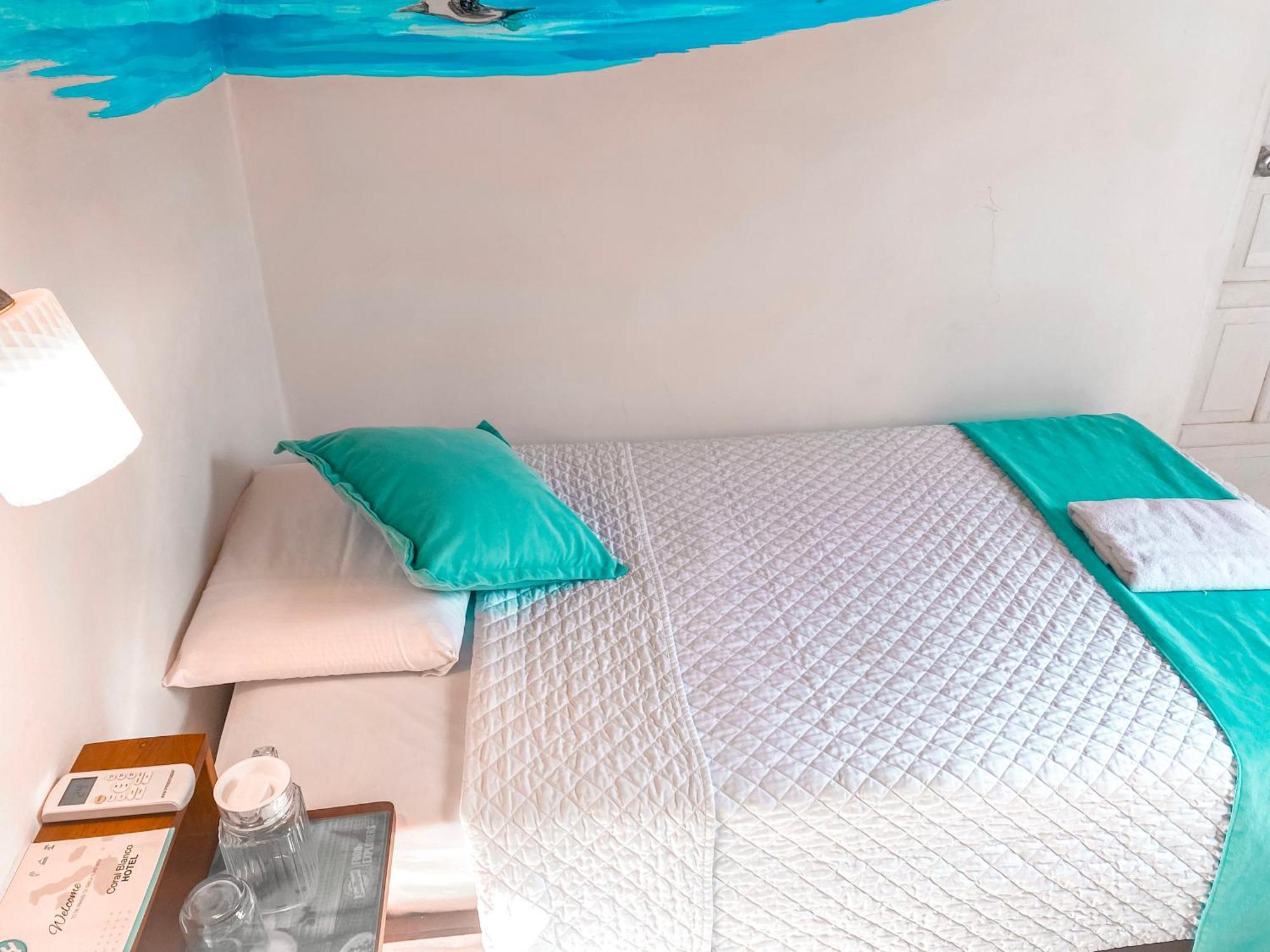 Hotel Coral Blanco With High Speed Internet Starlink And Galapagos Tour Operator Пуерто-Вільяміль Екстер'єр фото