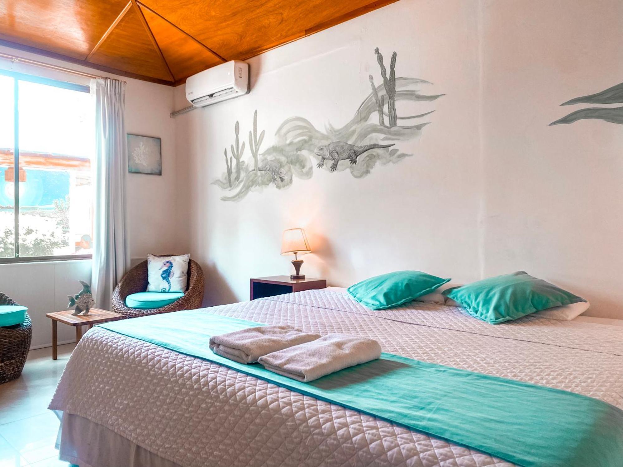 Hotel Coral Blanco With High Speed Internet Starlink And Galapagos Tour Operator Пуерто-Вільяміль Екстер'єр фото