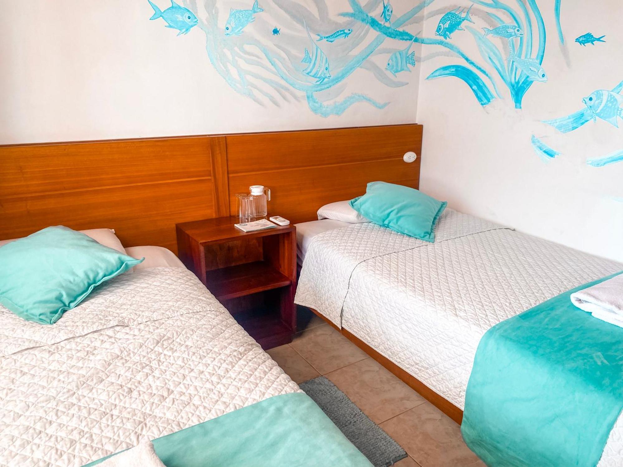 Hotel Coral Blanco With High Speed Internet Starlink And Galapagos Tour Operator Пуерто-Вільяміль Екстер'єр фото
