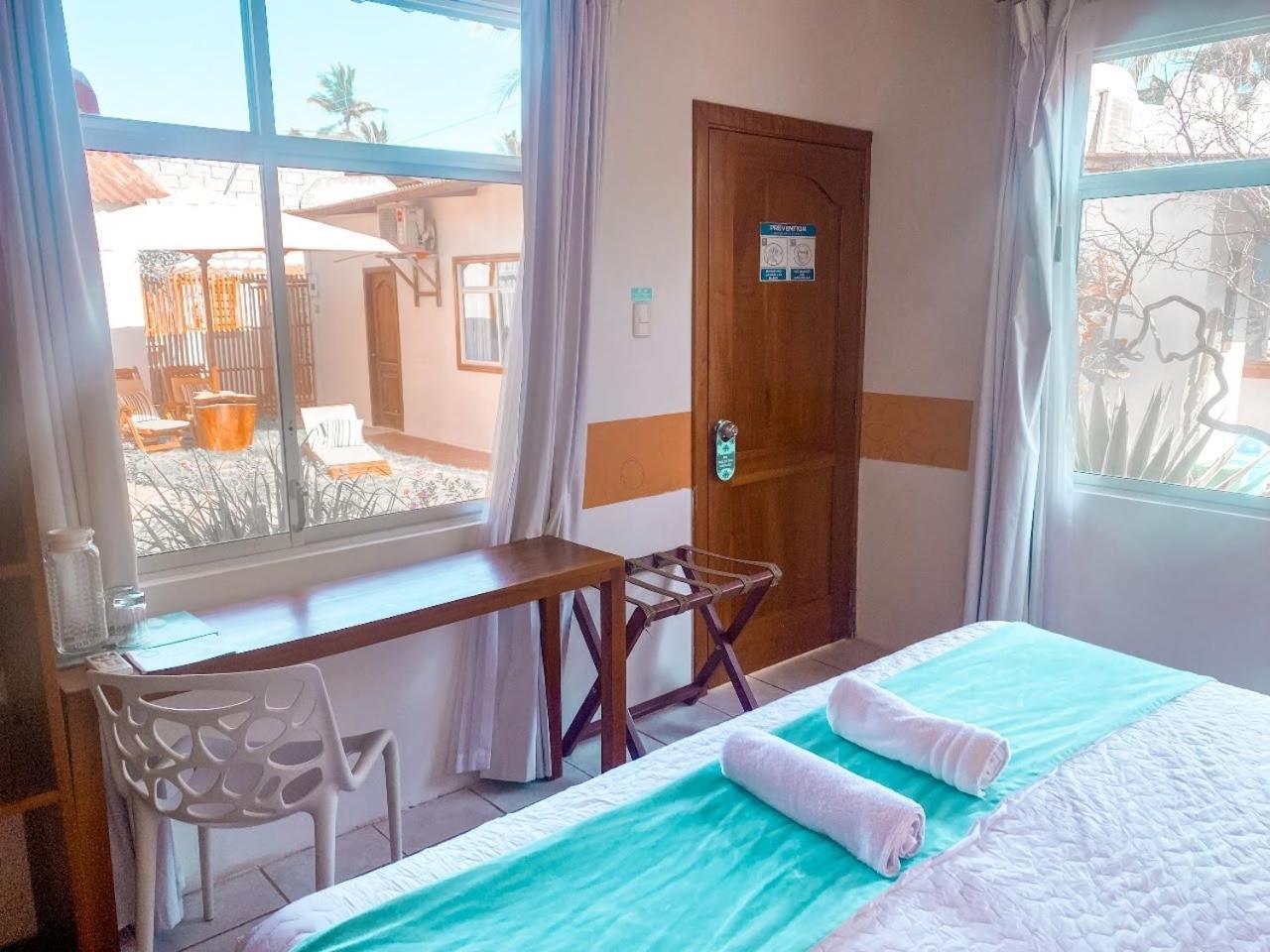 Hotel Coral Blanco With High Speed Internet Starlink And Galapagos Tour Operator Пуерто-Вільяміль Екстер'єр фото